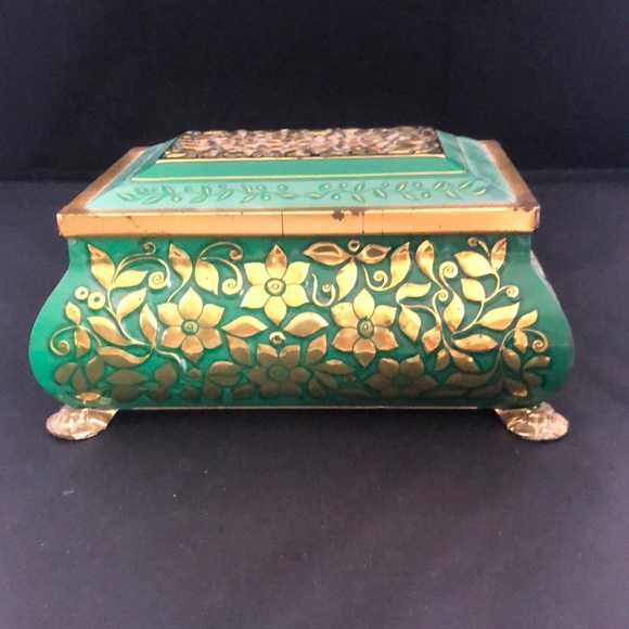 Vintage Fricke&Nacke decorative tin - Picture 1 of 7